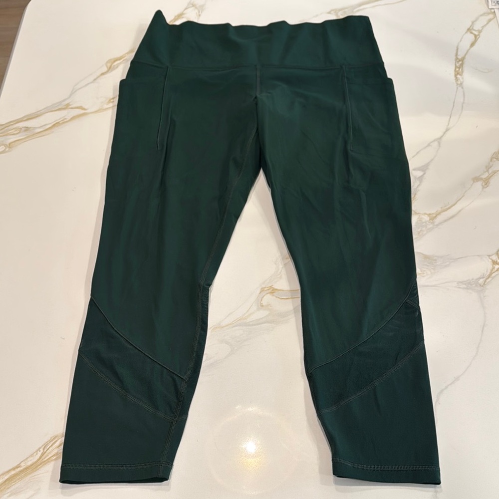 Athleta Salutation Stash Mesh Dark Green High-Waisted Leggings